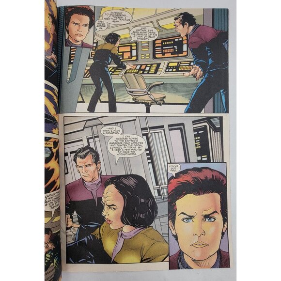 Star Trek Voyager Comic Book Lot Of 5 Issues By Marvel Bag and Boarded - Picture 6 of 13